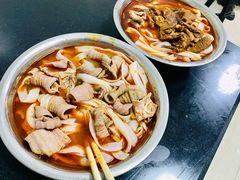 红油牛杂粉-薛记襄阳香辣牛肉面(平安路店)