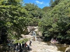 -麻城大别山桐枧冲瀑布群风景区