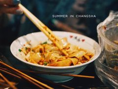 葱油拌粉-盟重烧烤(东瓜山创始店)
