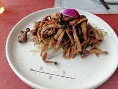 茴香杏鲍菇-赵小姐丨新中餐(曲江店)