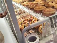 -好利来(上海长宁龙之梦店)
