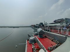 -泰达航母主题公园