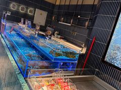 -海底捞火锅(长宁路龙之梦店)