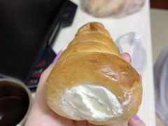 奶油牛角面包-新侨三宝乐面包店(崇文门店)