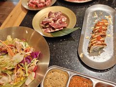-韩烧牛中牛·甄选黑牛烤肉(黑金店)