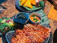 -宇安泰料(龙湖天街黑金店)
