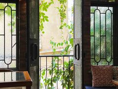 -西关84·History·Art·Cafe