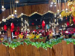 -老滇山寨•云南特色菜•地方菜•民族风情歌舞表演(金碧店)