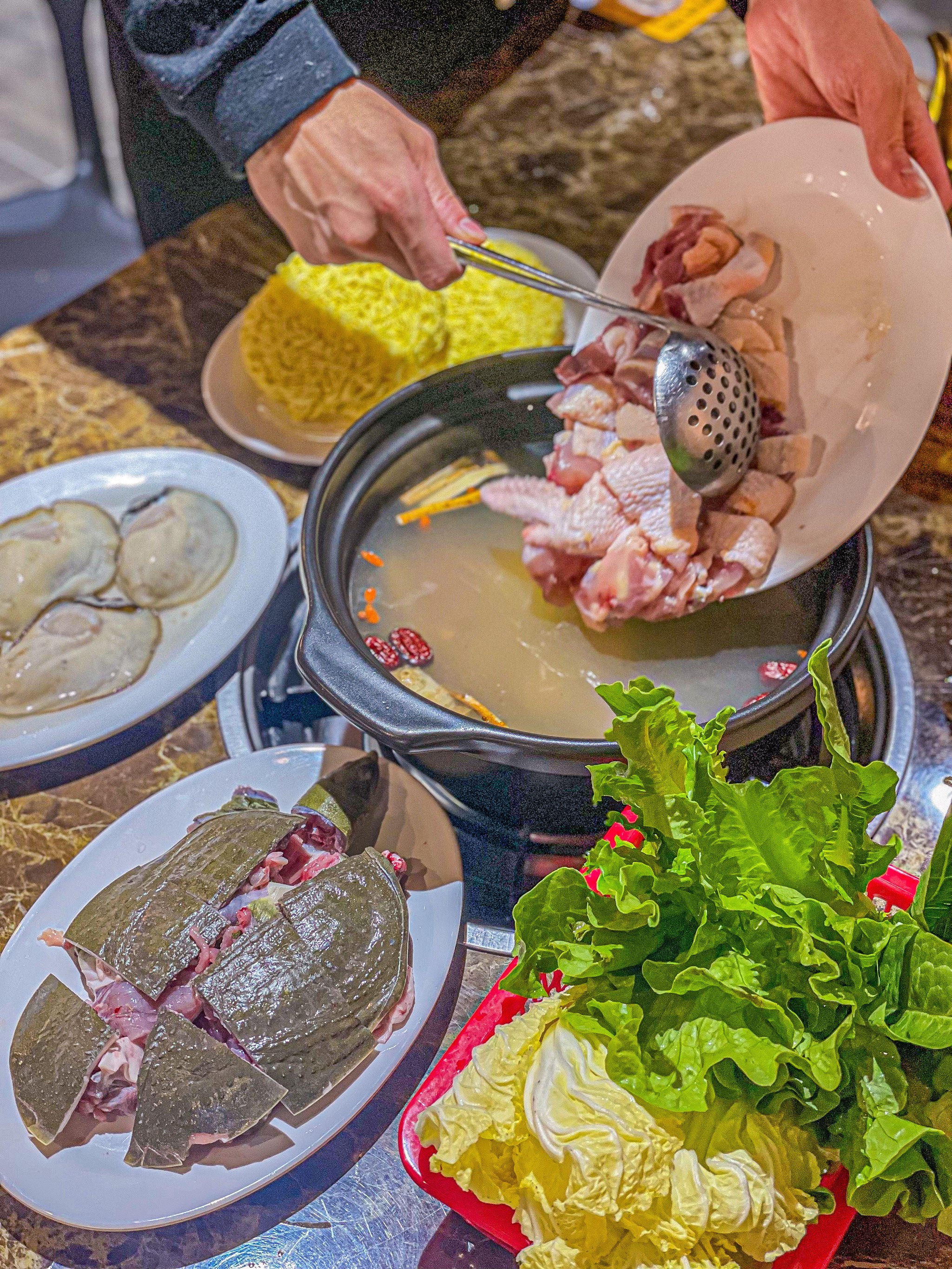 水鱼鸡火锅图片图片