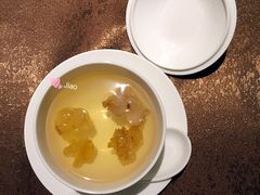 金耳清汤-成都钓鱼台精品酒店-品聚·成都餐厅