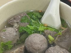 -飞厦老二手槌牛肉丸店