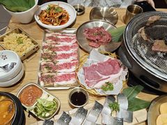 -青瓦餐厅·生鱼片·韩园烤肉(西塔店)
