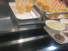 -浦东图书馆读者餐厅