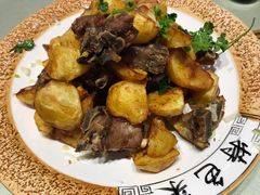 -嘎吧锅私家菜馆(新村十区店)