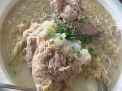 -鸿运美食府