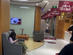 -雅悦齿科(顾村公园店)