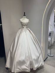 -PAI婚纱礼服设计馆【大牌租赁/高级定制】