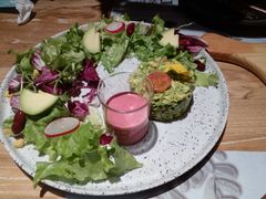 牛油果蟹腿沙拉-麦甜创意轻食餐厅(西康路店)