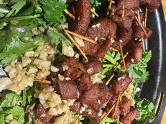 -苹果树下艺术餐厅(宋庄店)