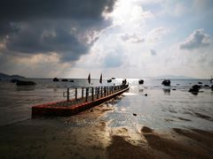 -那琴半岛地质海洋公园