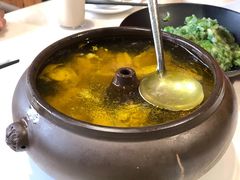 汽锅鸡-怡得观滇餐厅·地道昆明菜·1996(海埂大坝店)