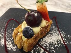 -La Mer Restaurant & Lounge