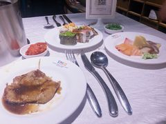 -领鲜活海鲜榴莲自助火锅(东门店)