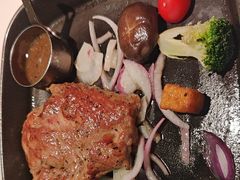 -牛扒先生·厚切雪花牛扒西餐厅(东平店)