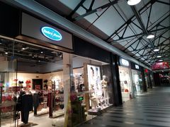 -TIMES CITY OUTLETS 时代·城市·奥特莱斯(上海国际时尚中心店)