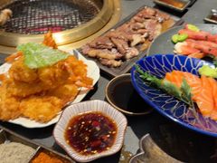 -铭牛烧肉·和牛海鲜自助(高新月牙湖店)