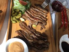 -马克西姆俄罗斯餐厅(通亚街店)