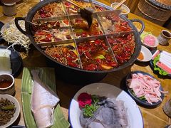 -白乐天毛肚火锅馆(南滨路店)