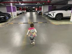 -圆融星座购物中心