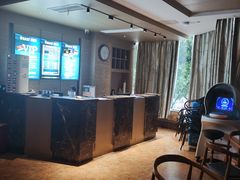 -金色印象·4K影院式足体养生(杨家坪西郊店)