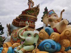 -七彩云南欢乐世界