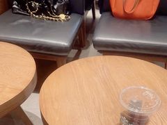 -星巴克(宝山万达店)