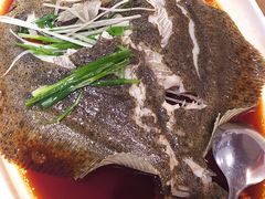 -万龙洲海鲜(南新仓店)