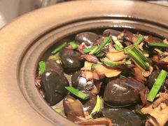 -云海肴·汽锅鸡·云南菜(天山百盛优客店)