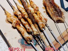 烤鸟贝-蚝堡·生蚝海鲜烧烤物种起源•海肠捞饭(刘公岛店)