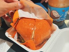柠香蟹籽牛肉汉堡-JPG canteen(广州寺右公馆店)