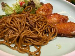 -K+全国连锁KTV(绿地缤纷天地店)