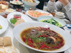 -海鸿荟·沿江菜(中山北路店)