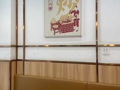 -爱民螺蛳粉(梧州国泰广场店)