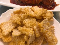 -侬佳蒸菜馆(听潮店)