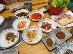 小菜-24 新村雪浓汤(长白山烤肉店)