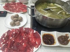 -黑山牛肉汤火锅(花城汇店)