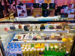 -ZING COFFEE 镜咖啡