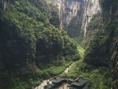-龙水峡地缝景区