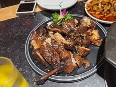 -小饕荟雅安贡椒鱼鲜馆(广福桥店)