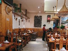 -滇香肴·云南菜蒸汽石锅鱼(云南北路店)